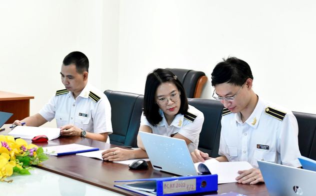 Kiên quyết đấu tranh với luận điệu xuyên tạc, bảo vệ thành quả tinh gọn bộ máy
