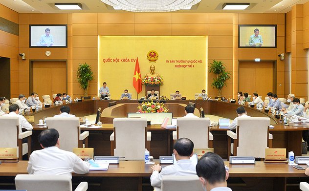 Ủy ban Thường vụ Quốc hội cho ý kiến Kế hoạch tái cơ nền kinh tế giai đoạn 2021-2025