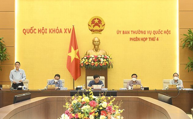 Ủy ban Thường vụ Quốc hội cho ý kiến về dự toán ngân sách Nhà nước và phương án phân bổ ngân sách Trung ương năm 2022