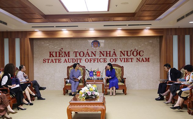 Phó Tổng Kiểm toán nhà nước Hà Thị Mỹ Dung tiếp Giám đốc Quản trị và Quản lý Tài chính vùng Đông Á và Thái Bình Dương, Ngân hàng Thế giới