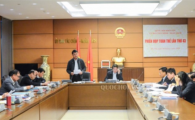 Uỷ ban Tài chính-Ngân sách họp phiên toàn thể lần thứ 43: Nhiều bất cập trong thực hiện cơ chế quản lý tài chính và thu nhập gắn với đặc thù của các cơ quan quản lý hành chính nhà nước  