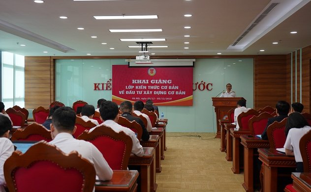 Khai giảng lớp bồi dưỡng kiến thức đầu tư xây dựng cơ bản