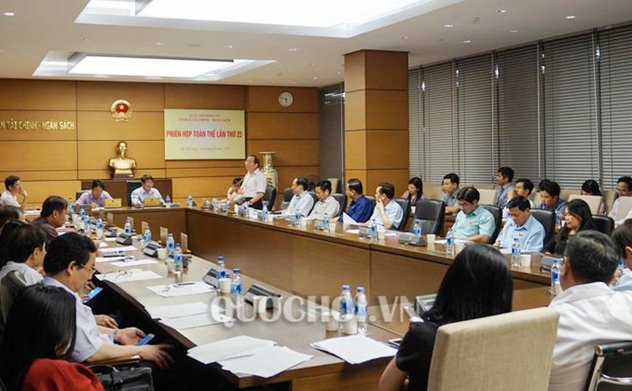 Ủy ban Tài chính-Ngân sách của Quốc hội cho ý kiến về một số vấn đề phát sinh trong điều hành NSNN năm 2017 và dự toán NSNN năm 2018-2020