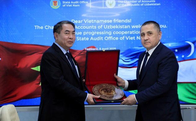 Phó Tổng Kiểm toán nhà nước Việt Nam Trần Minh Khương làm việc với Ủy ban Kiểm toán Cộng hòa Uzbekistan