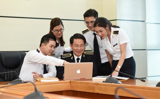 Kiểm toán nhà nước hướng dẫn việc quản lý, sử dụng trang phục Ngành