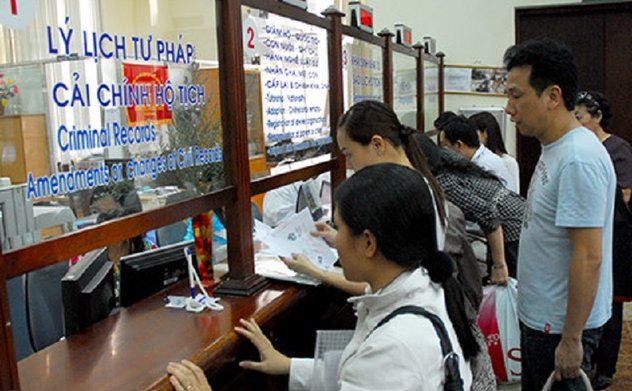 Thủ tướng Chính phủ chỉ thị hạn chế tình trạng lạm dụng yêu cầu người dân cung cấp Phiếu lý lịch tư pháp